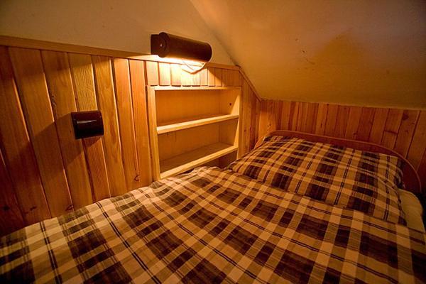 Schronisko Pttk Samotnia Hostel Karpacz Room photo