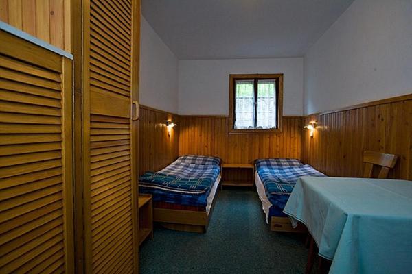 Schronisko Pttk Samotnia Hostel Karpacz Room photo